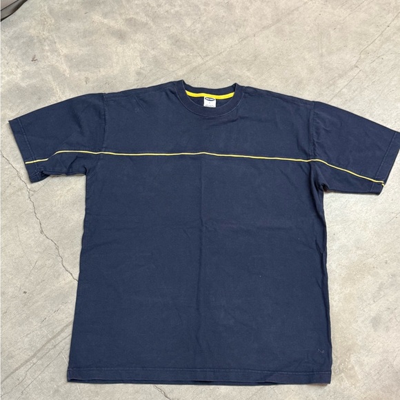 Vintage Old Navy Men's Shirt - Picture 2 of 4